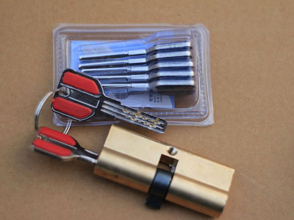 龙川24小时上门开锁公司